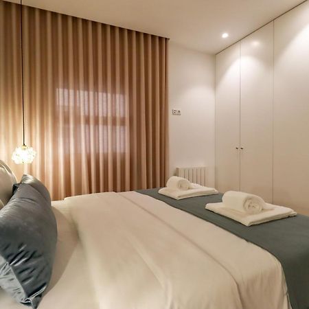 Santa Luzia Views - Modern City Centre Apartment With Iconic Views Виана до Кастело Екстериор снимка