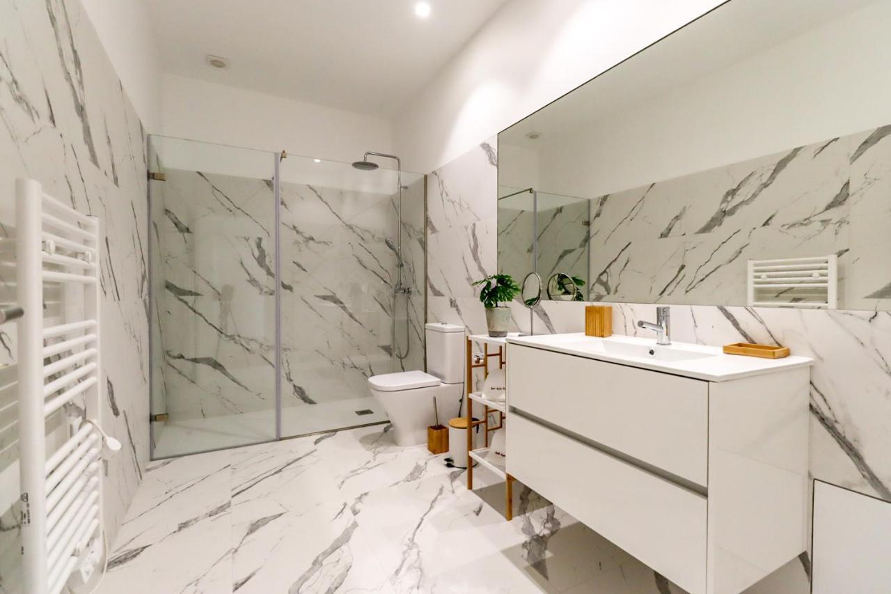 Santa Luzia Views - Modern City Centre Apartment With Iconic Views Виана до Кастело Екстериор снимка